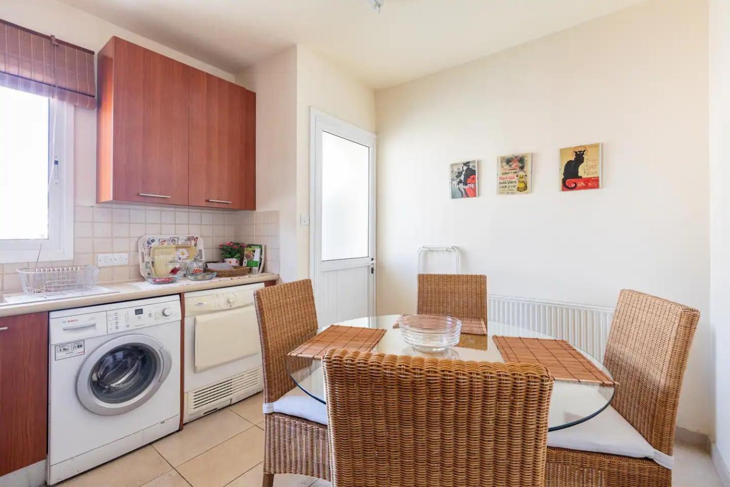 Nicosia downtown/financial destrict/city center 3 bedroom apartment Exterior foto